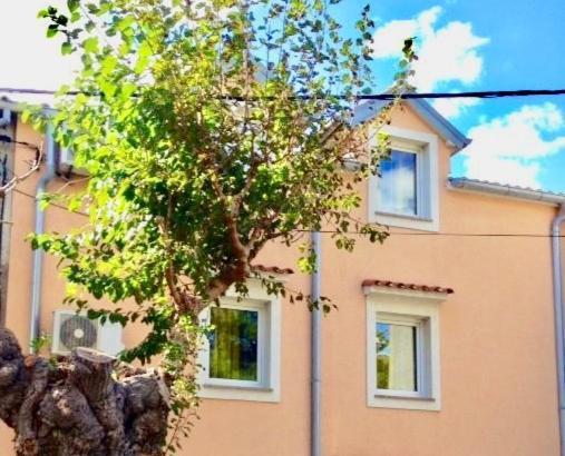 Apartman Luna Punat Buitenkant foto
