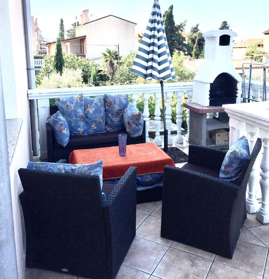 Apartman Luna Punat Buitenkant foto