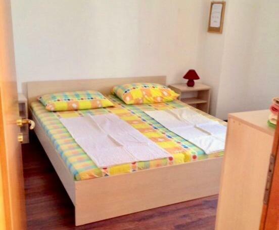 Apartman Luna Punat Buitenkant foto