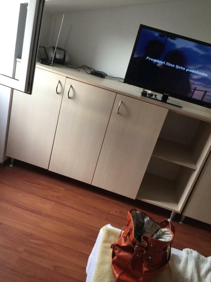 Apartman Luna Punat Buitenkant foto